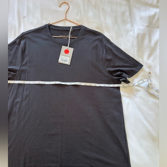 Everlane | The Essential Organic Crew - Picture 11 of 16